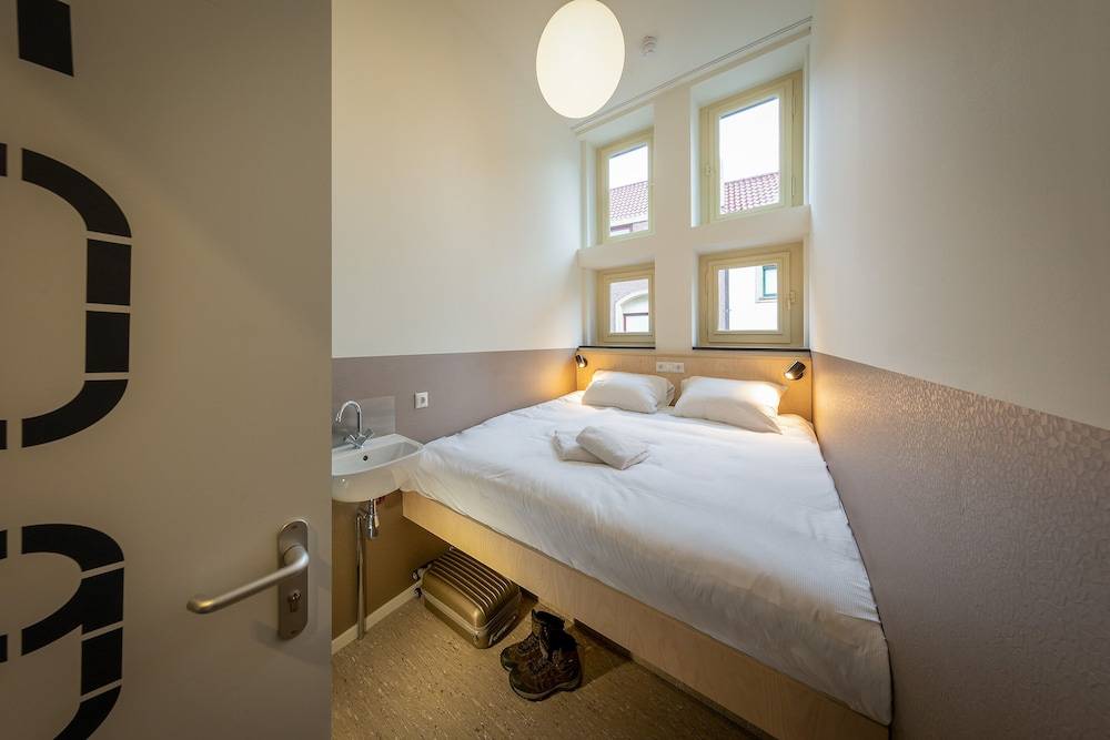 Stadsherberg Ald Weishoès - Hostel 1