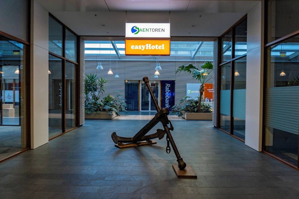 easyHotel Amsterdam Zaandam 2