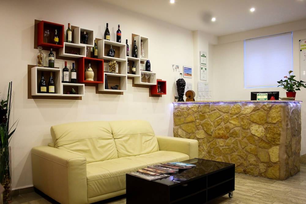 Hotel RossoVino Milano 2