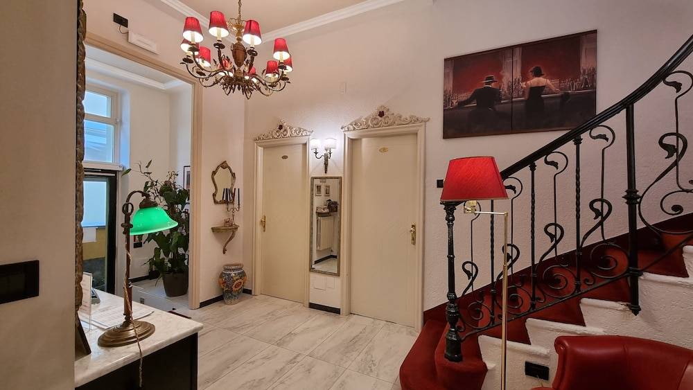 Hotel Charly 2