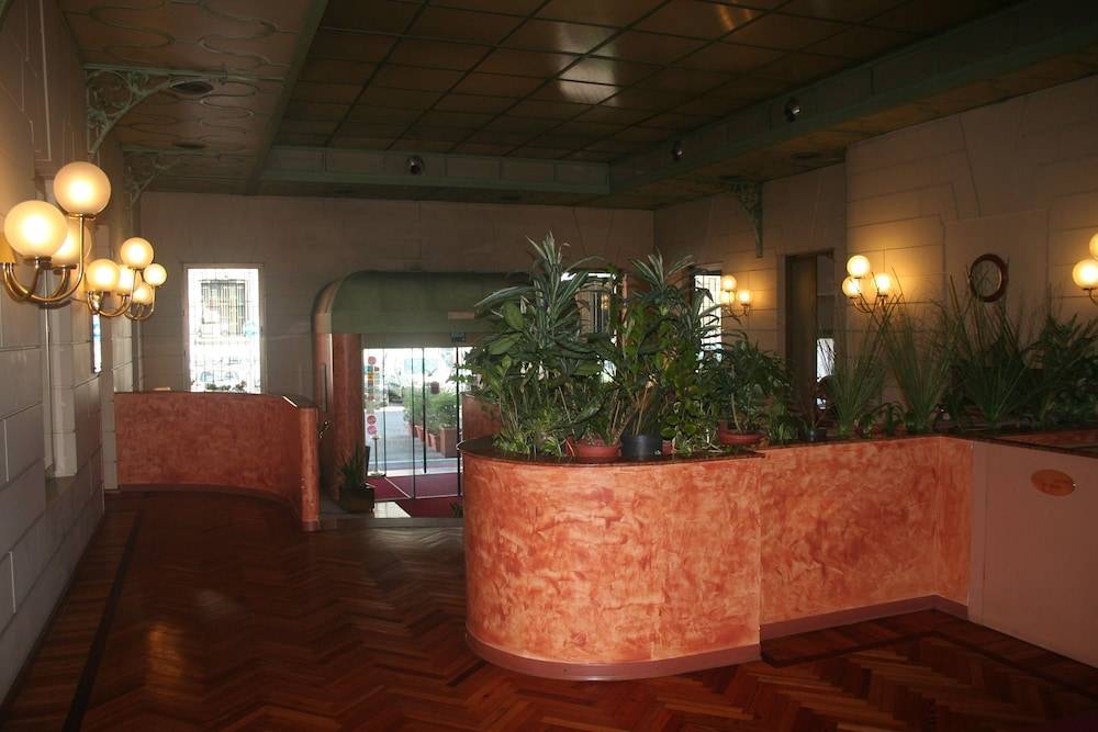 Albert Hotel 2
