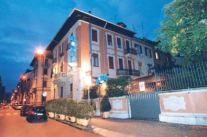 Hotel Bagliori 1