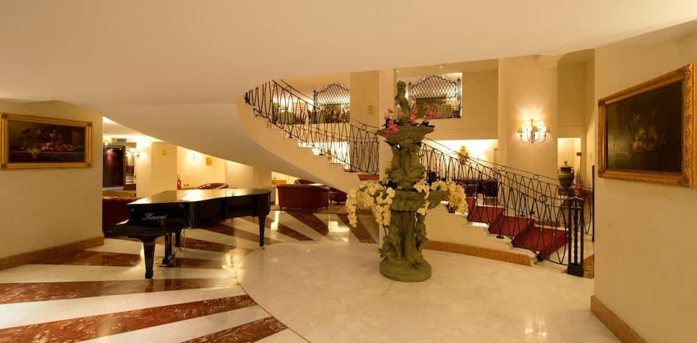 Grand Hotel Barone Di Sassj 2