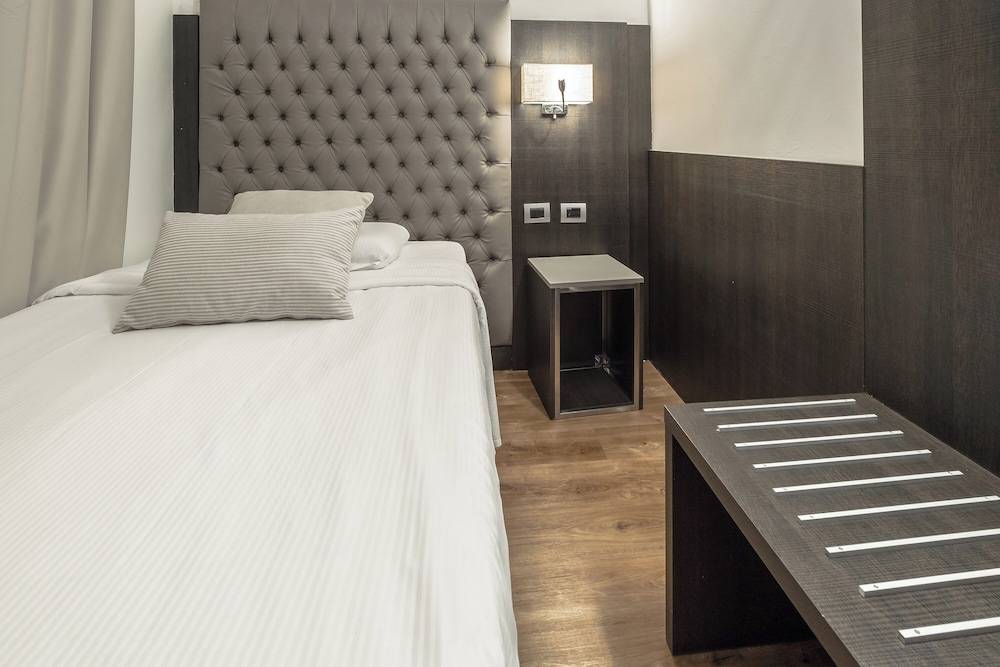 Hotel Mythos 2