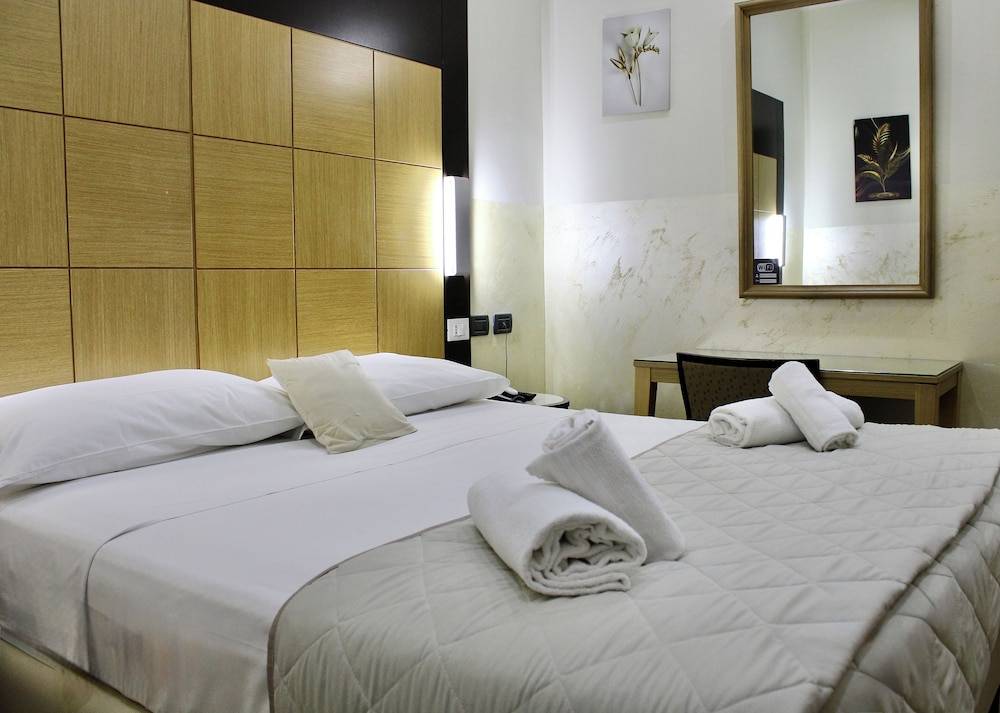Hotel Fiorella Milano 1