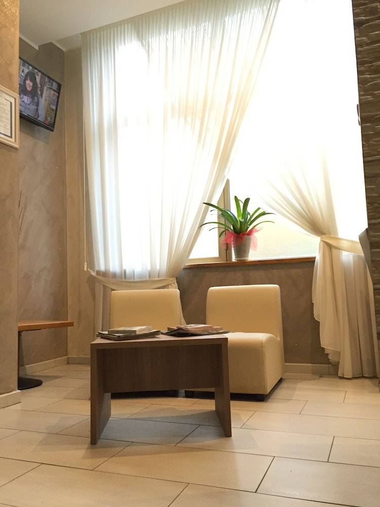 Hotel Montecarlo 2