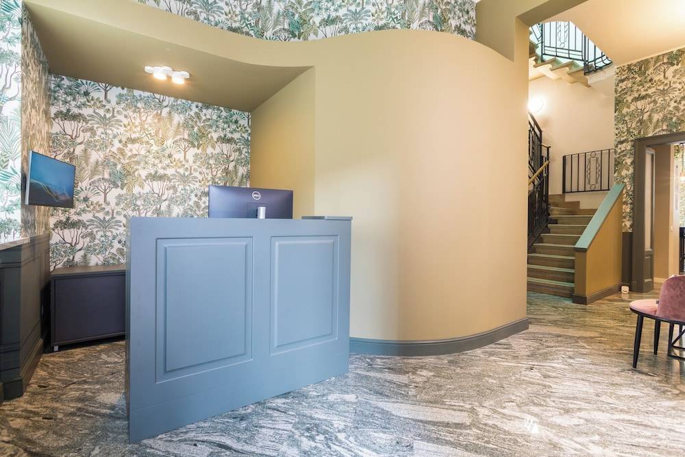 Martini Suite 2