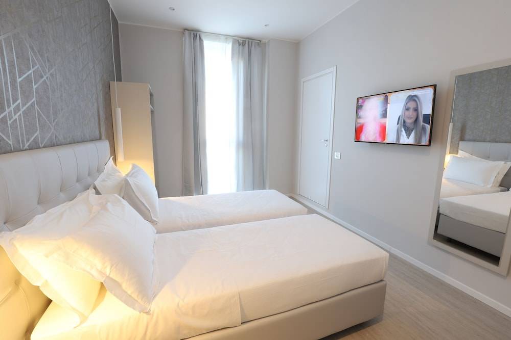 Cadorna Luxury Hotel 2