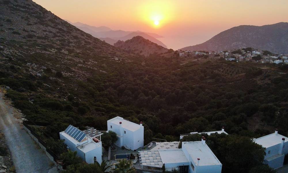 Mourtzanakis Residence - Traditional Eco Hotel in Achlada 1