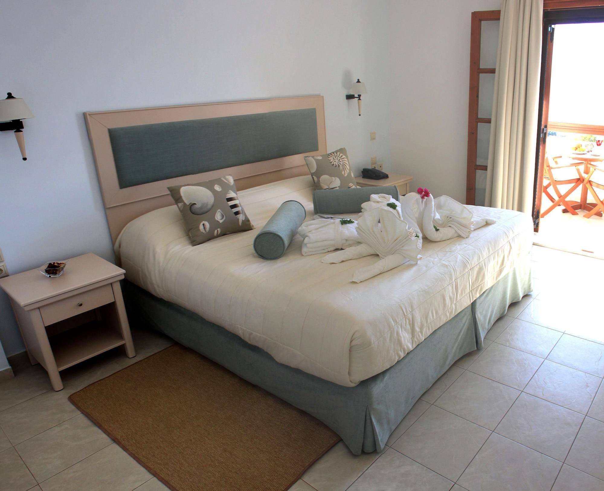 Magic Hotel 1