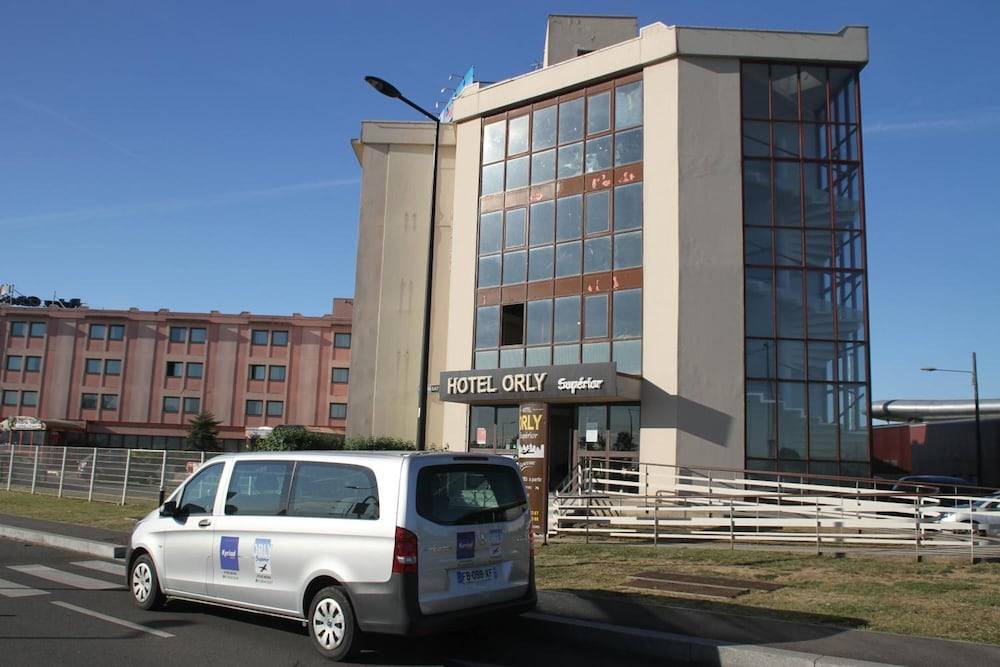 Orly Superior Hotel 1