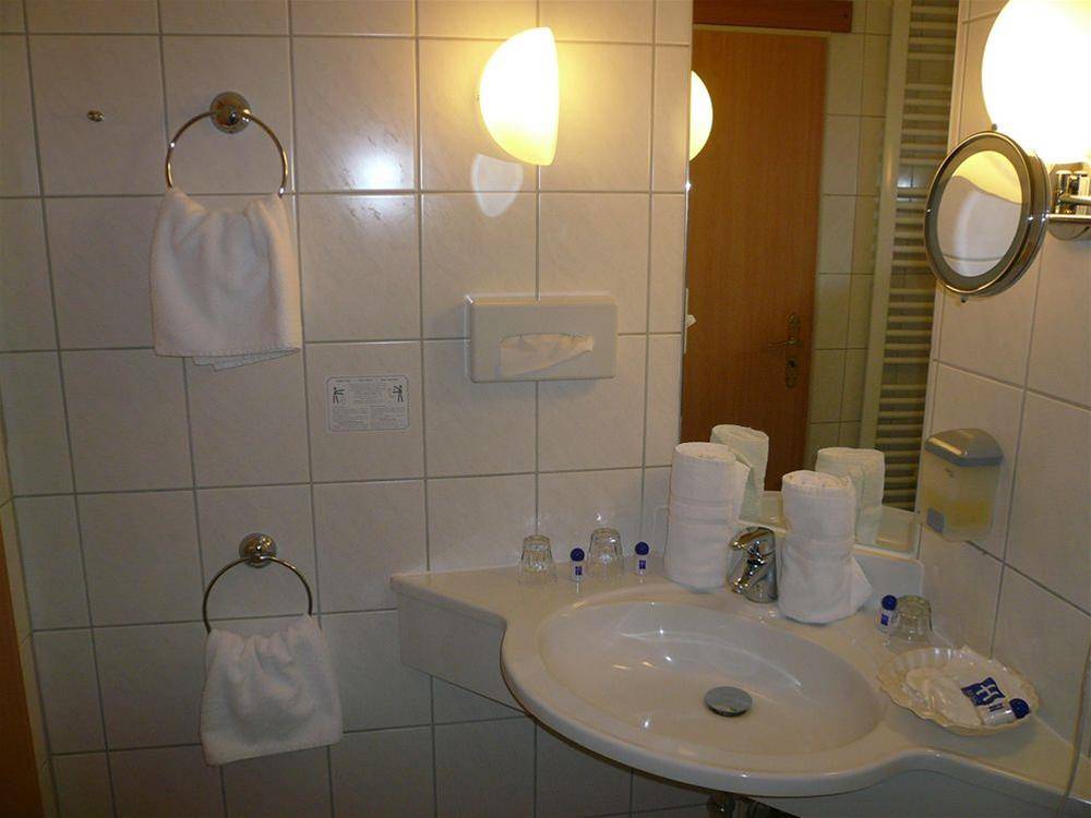 R&R Strandhotel Baabe 1