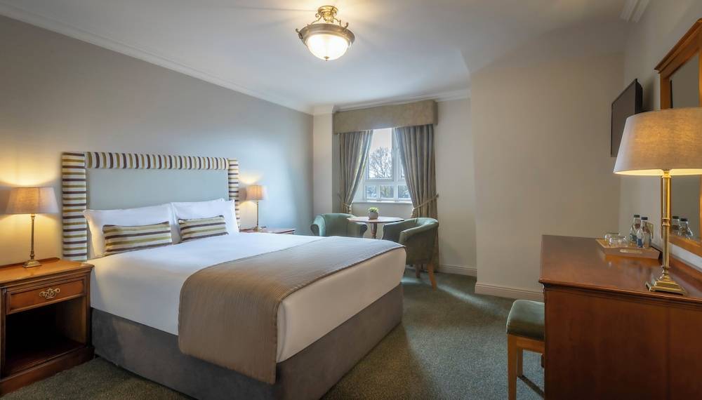 Bracken Court Hotel 1