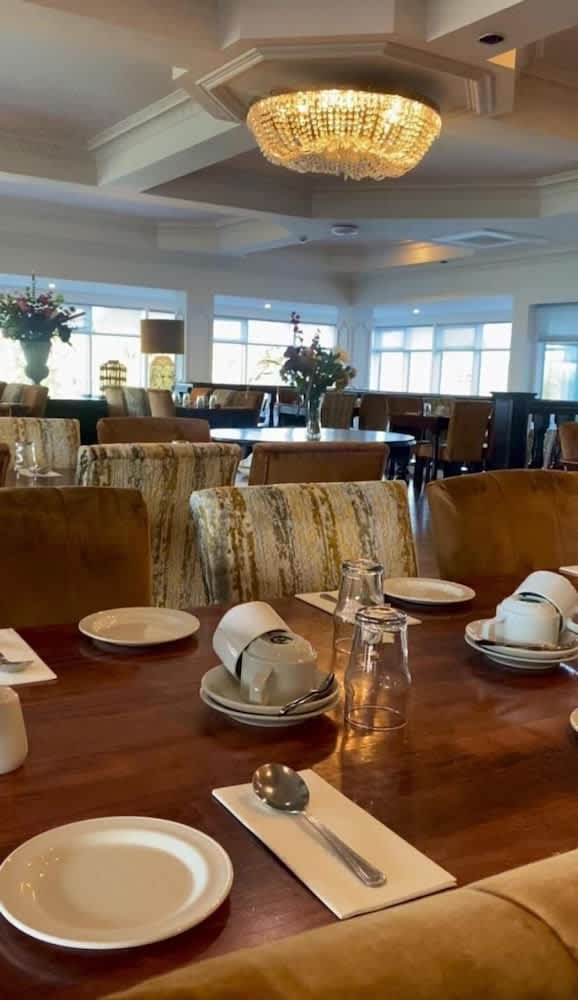 Westlodge Hotel & Leisure Centre 1