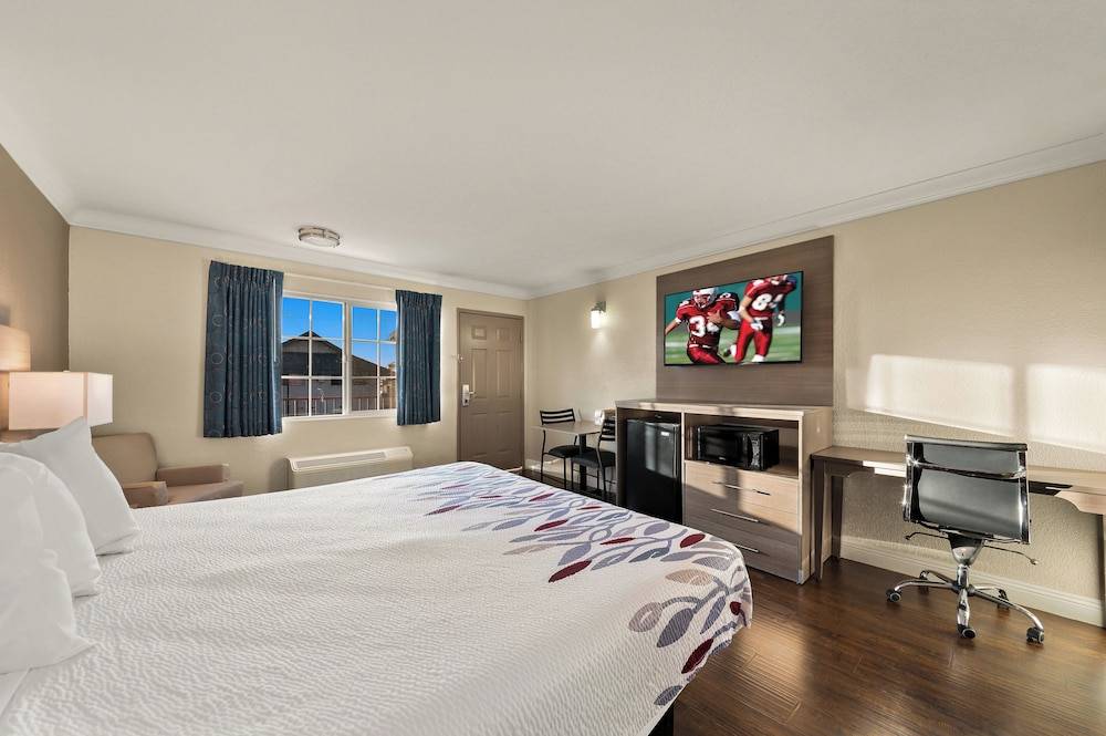Red Roof Inn Los Angeles – Bellflower 1