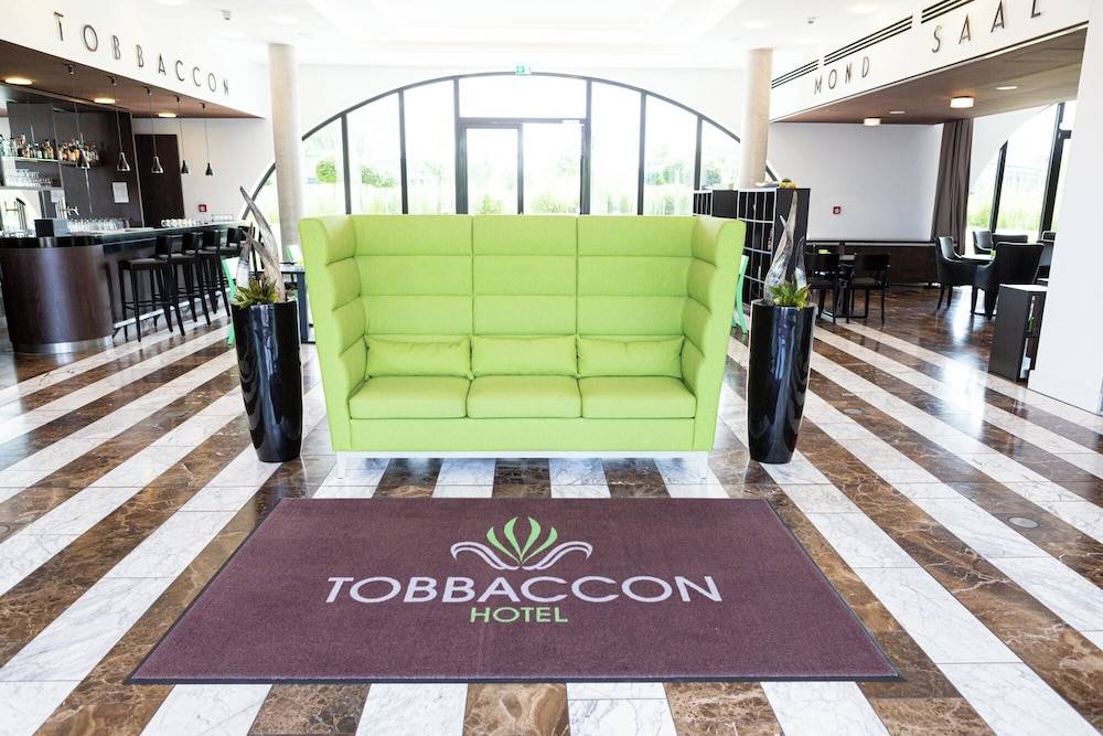 Tobbaccon Hotel 2
