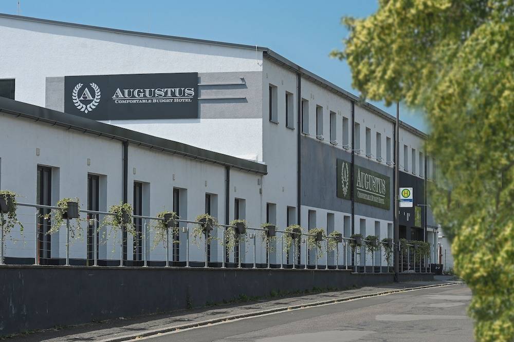 Augustus Hotel Bernkastel - Comfortable Budget Hotel 1