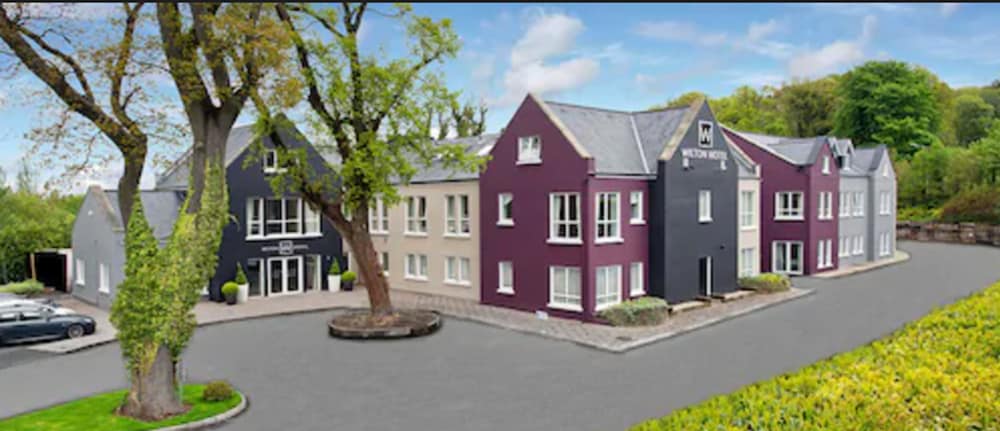 Wilton Hotel Bray 1
