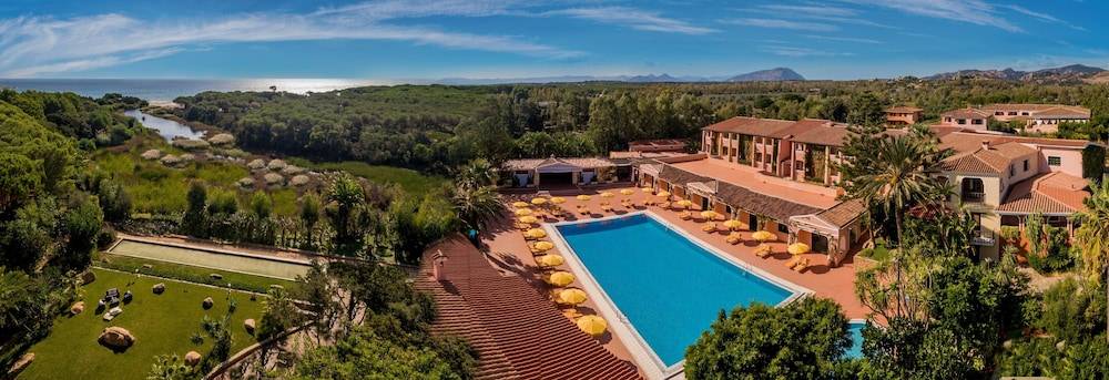 Villaggio Cala Ginepro Resort & SPA 1