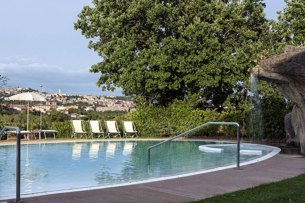 La Meridiana Bleisure Hotel 1