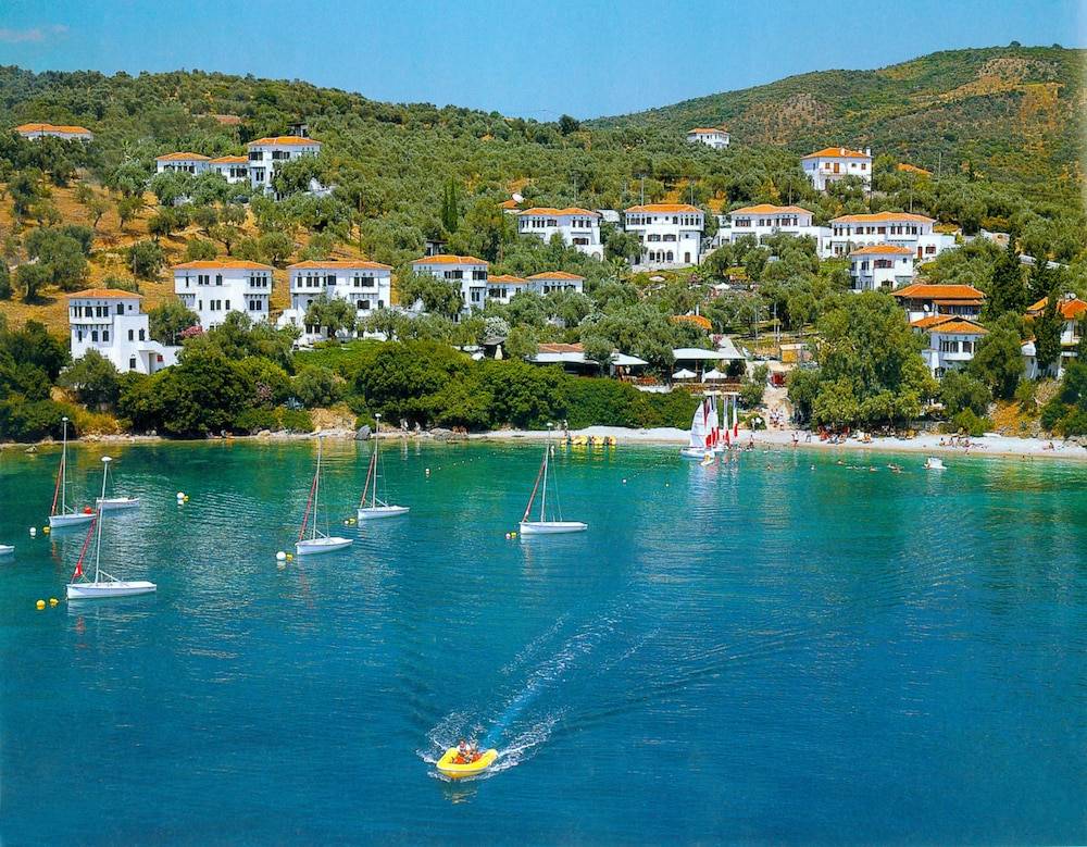 Leda Village Resort 1