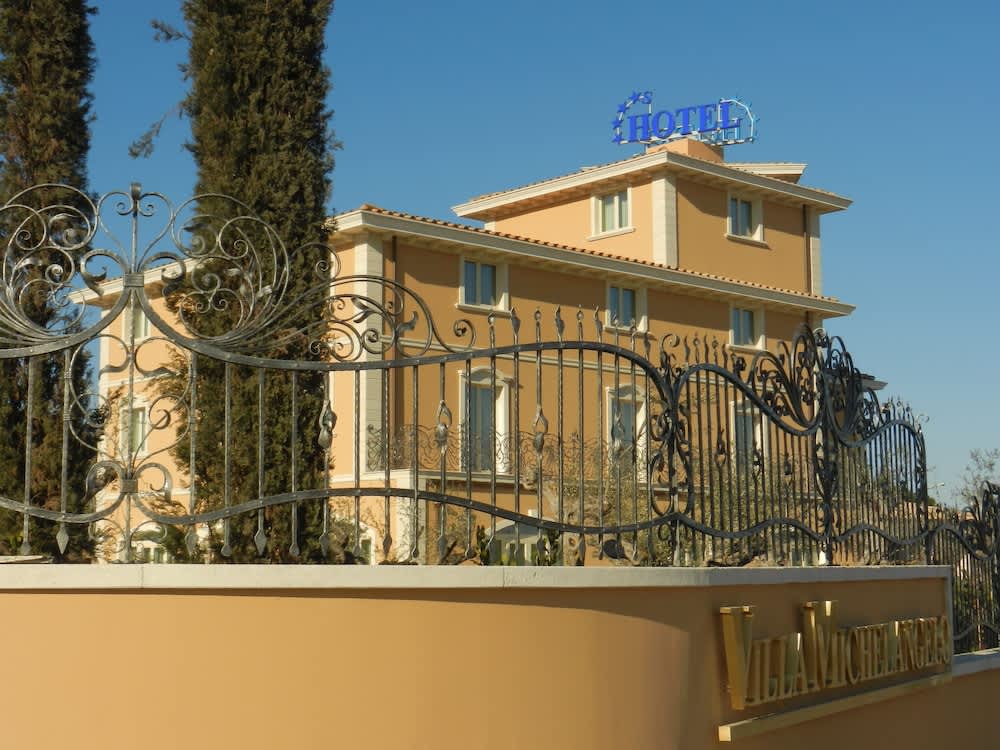 Hotel Villa Michelangelo 1