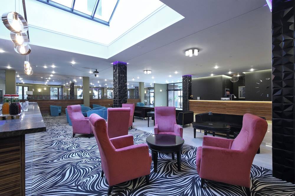 Carlsbad INN hotel & apartments 2