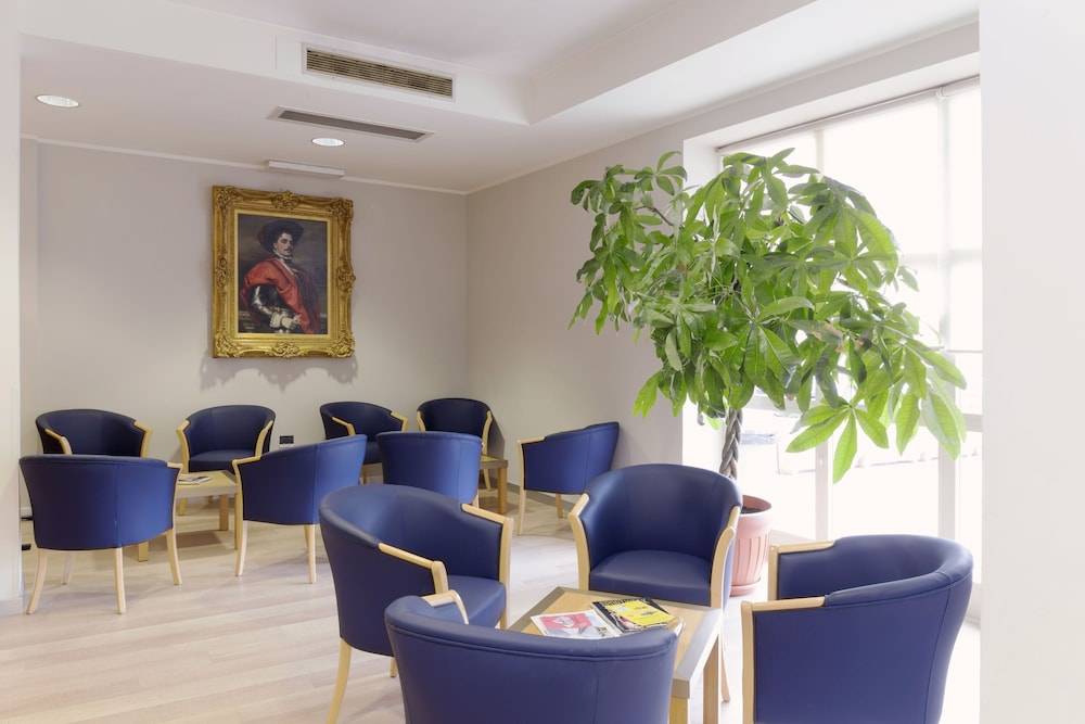 City Hotel & Suites Foligno 2