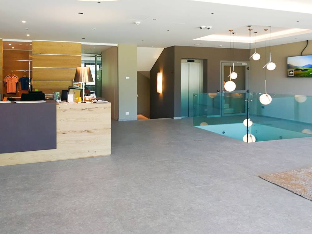 The Lodge Sporthotel - Golfclub Eppan 2