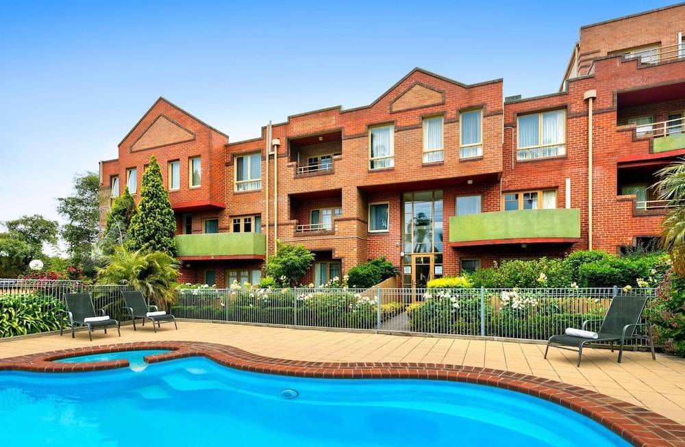 Comfort Apartments Royal Gardens 1