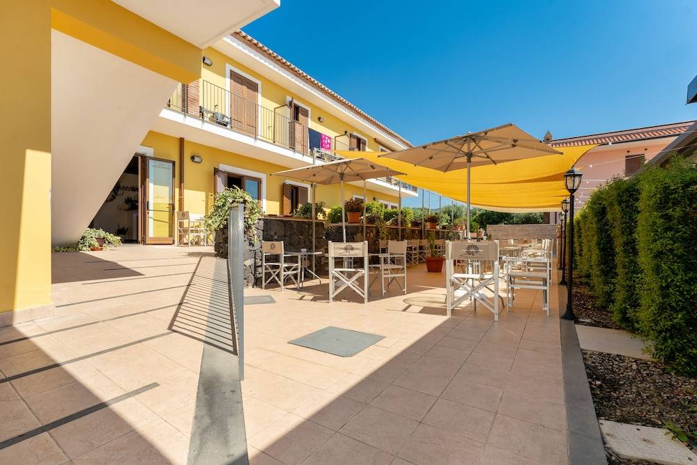 La Terra Dei Sogni Country Hotel 2