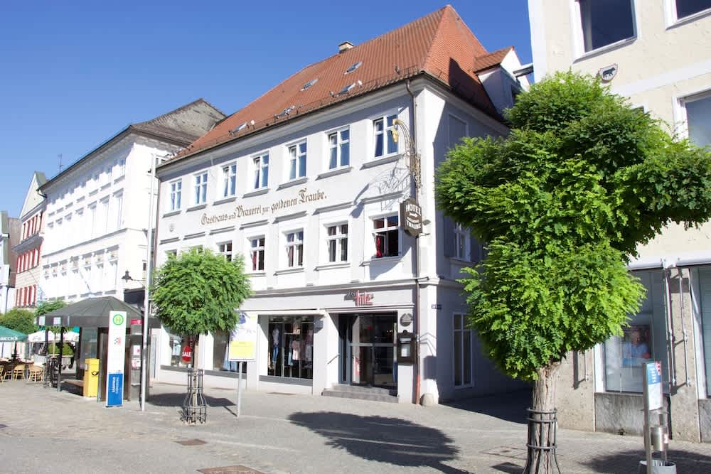 Hotel Goldene Traube 1