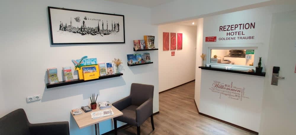 Hotel Goldene Traube 2