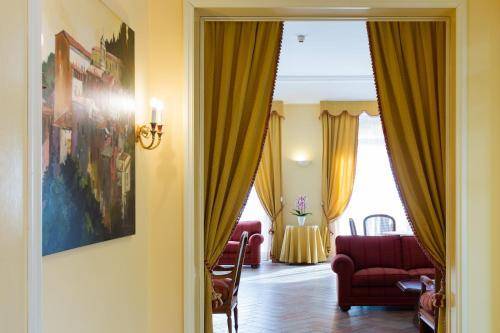 Hotel Tuder 1