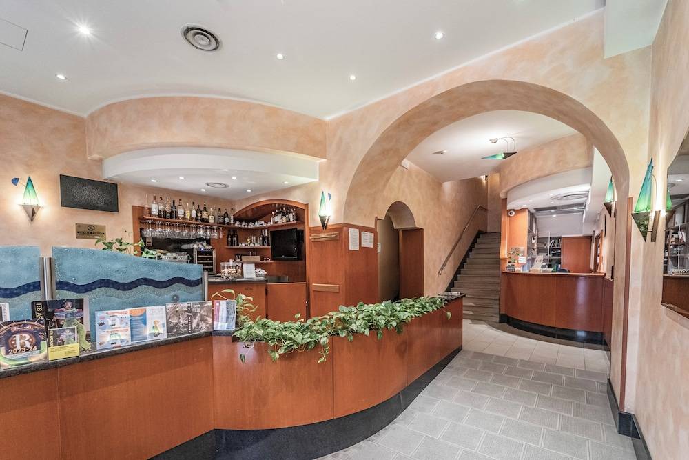 Hotel Italia 2