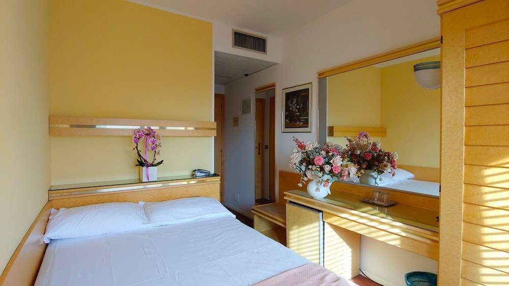 Hotel Antares 1