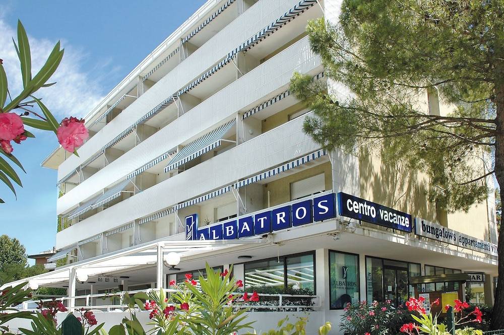 Aparthotel Albatros 2