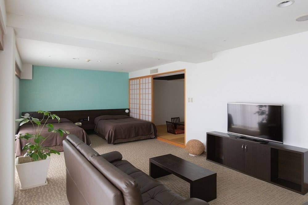 EM Wellness Kurashinohakko Lifestyle Resort 1