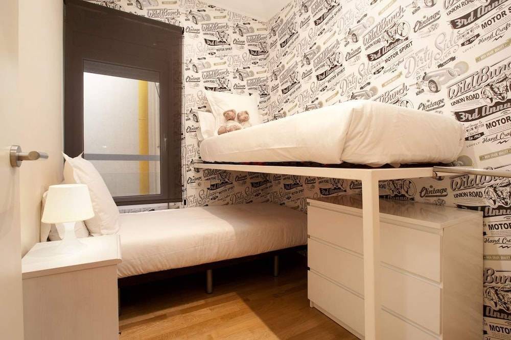 Enjoybcn Coliseum Apartments 2