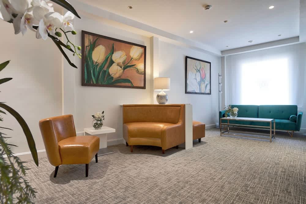 Bonanova Suite Hotel 2