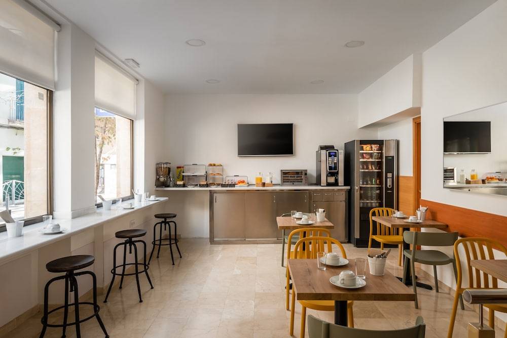 Hostal Baler 1