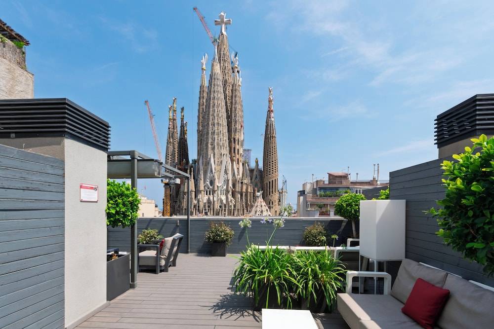 Sensation Sagrada Familia 1