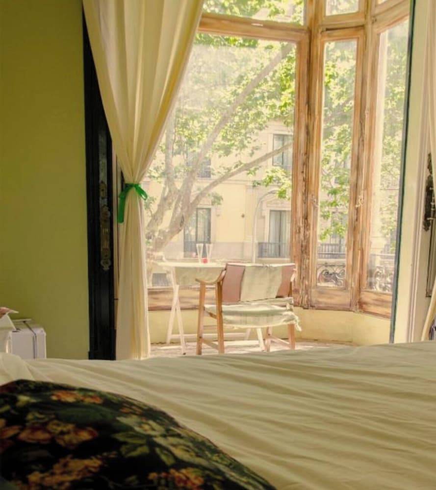 Bed & Art Barcelona 1