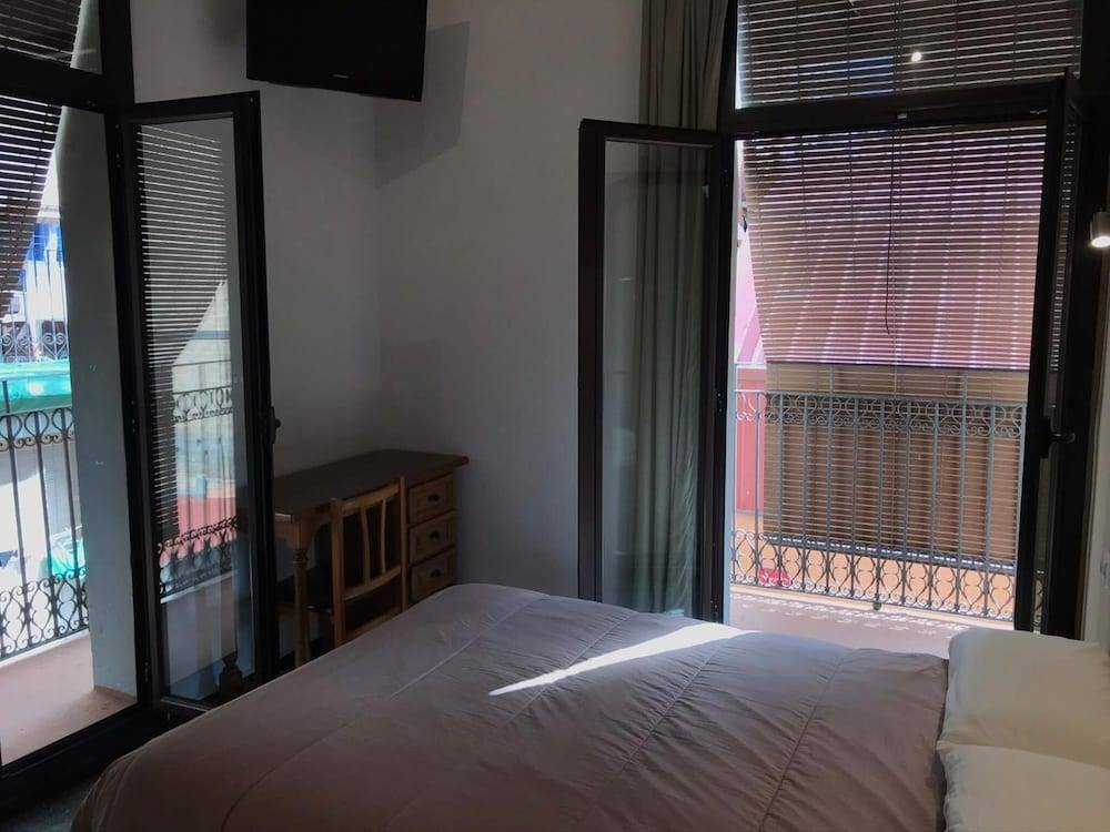 Hostal Radio Barcelona 1