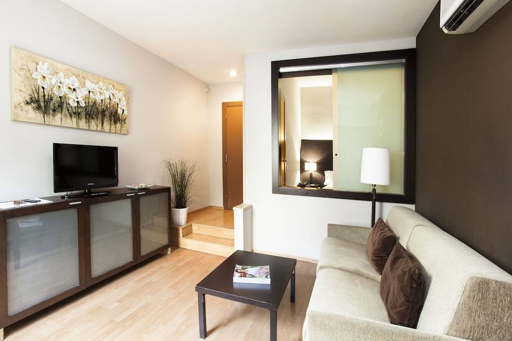 Senator Barcelona Apartments 1