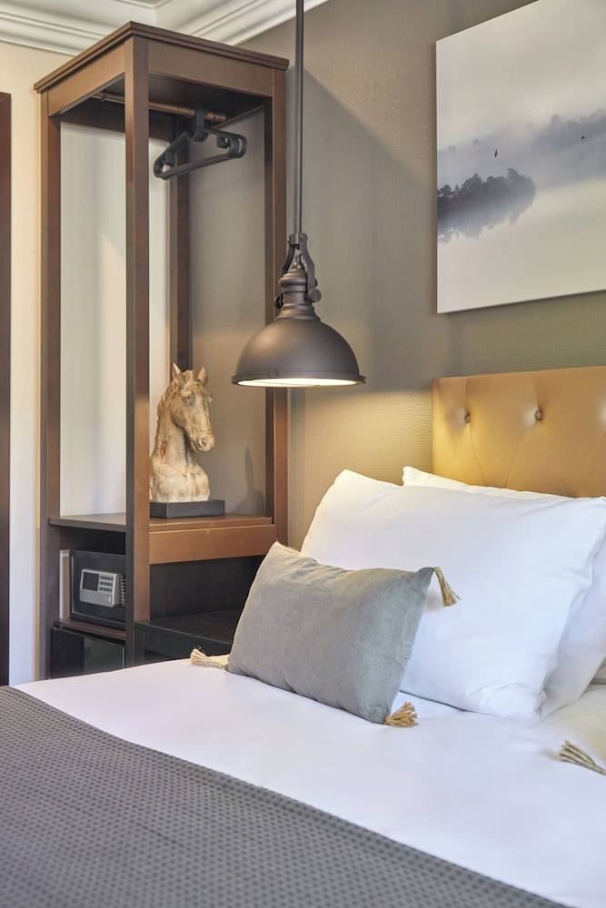 Hotel Cortes Rambla 1