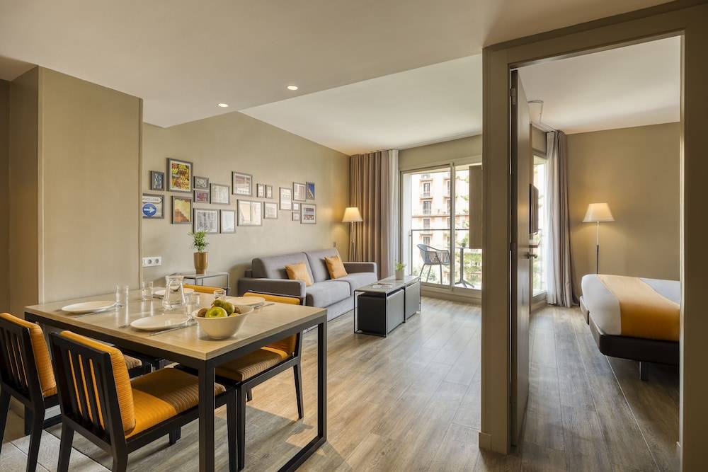 Citadines Ramblas Barcelona 1