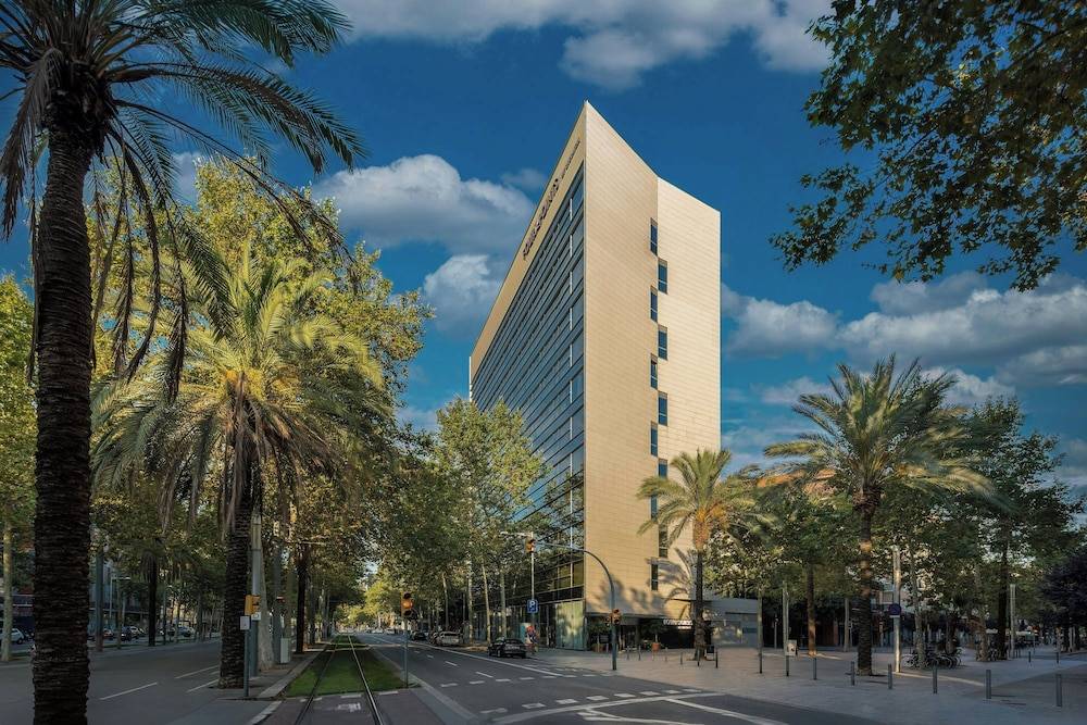 Four Points by Sheraton Barcelona Diagonal 1