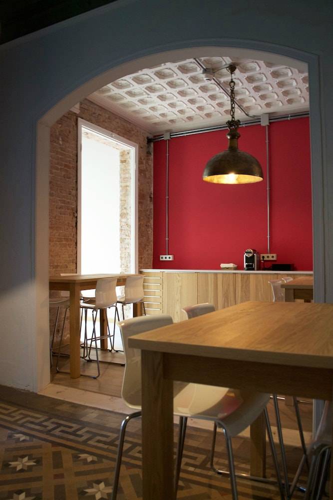 Cosmopolitan Boutique Rambla by Blossom Hotels 2
