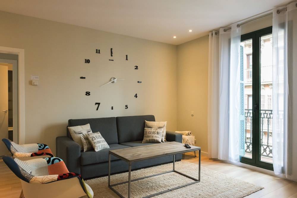 Palau de la Musica Apartments 1
